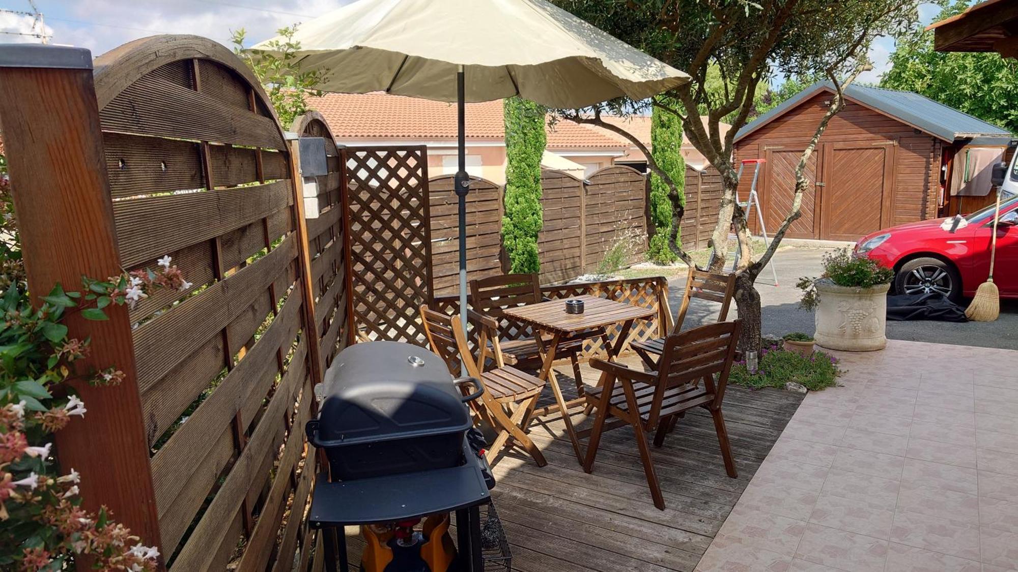 Welcome Logement Avec Terrasse Proche Bordeaux Saint-André-de-Cubzac Exterior foto